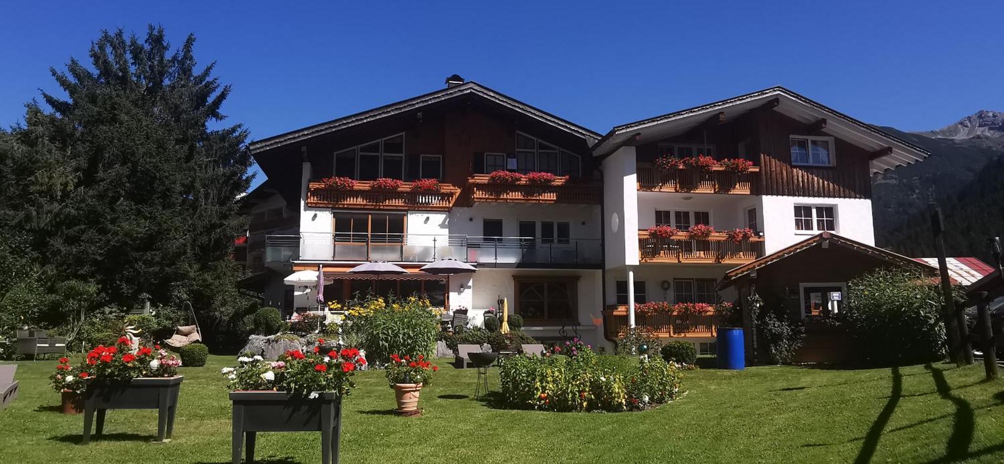 Landhaus Thaler Mittelberg Bagian luar foto